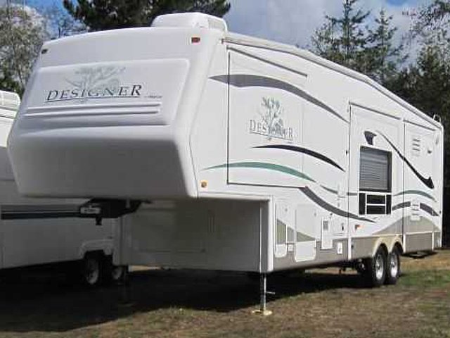 2005 Jayco Designer Photo