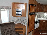 2000 Jayco Designer Photo #9