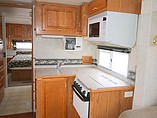 2001 Jayco Designer Photo #8