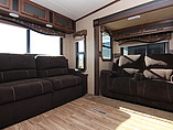 2015 Jayco Eagle Photo #12