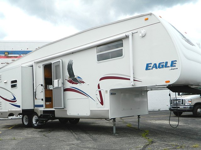 2004 Jayco Eagle Photo