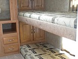 2010 Jayco Eagle Photo #9