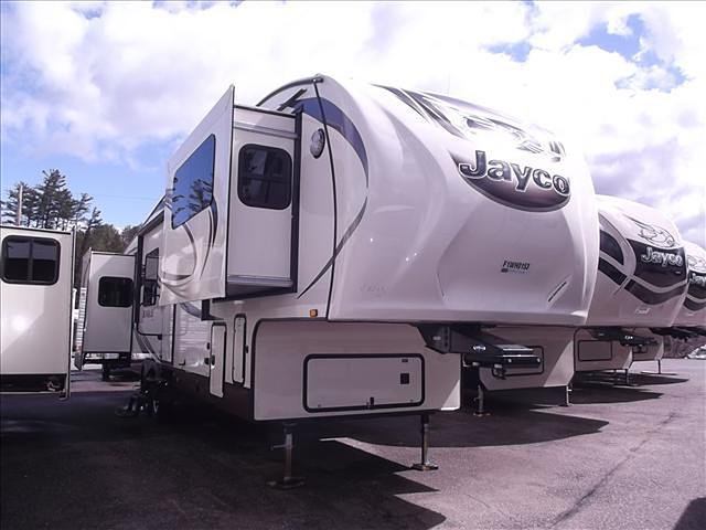 15 Jayco Eagle