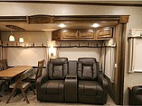 2015 Palomino Columbus Photo #5