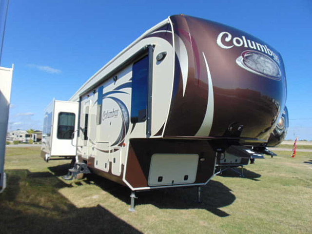 2013 Palomino Columbus Photo