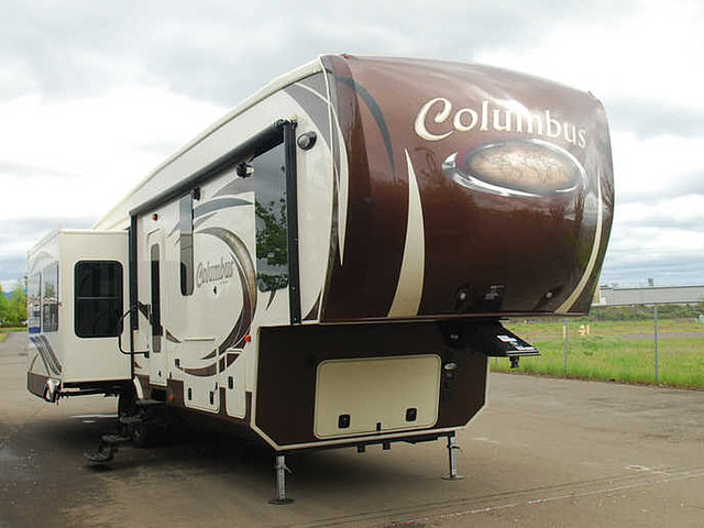 2015 Palomino Columbus Photo