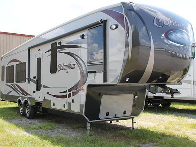 15 Palomino Columbus