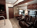2015 Palomino Columbus Photo #27