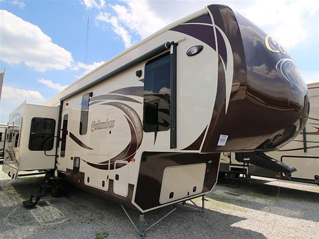 2015 Palomino Columbus Photo