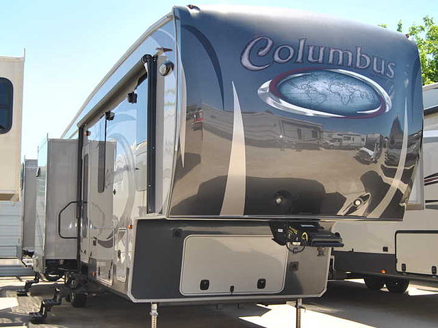 2015 Palomino Columbus Photo