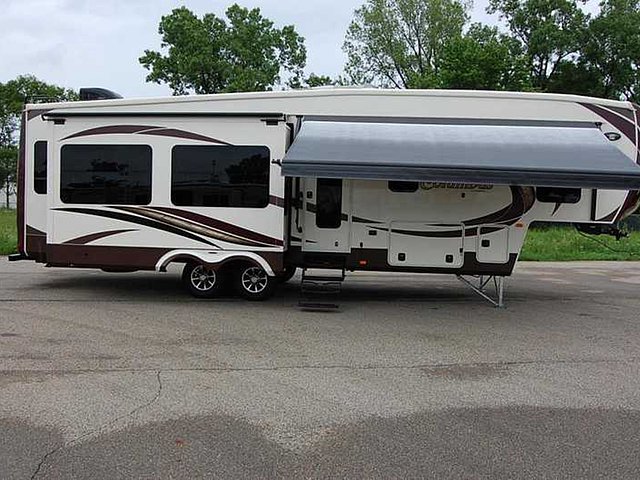 2015 Palomino Columbus Photo