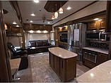 2015 Palomino Columbus Photo #2