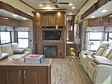 2016 Palomino Columbus Photo #8