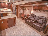 2015 Palomino Columbus Photo #22