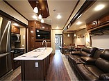 2016 Palomino Columbus Photo #2