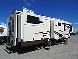 2016 Palomino Columbus Photo #2