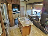 2016 Palomino Columbus Photo #7