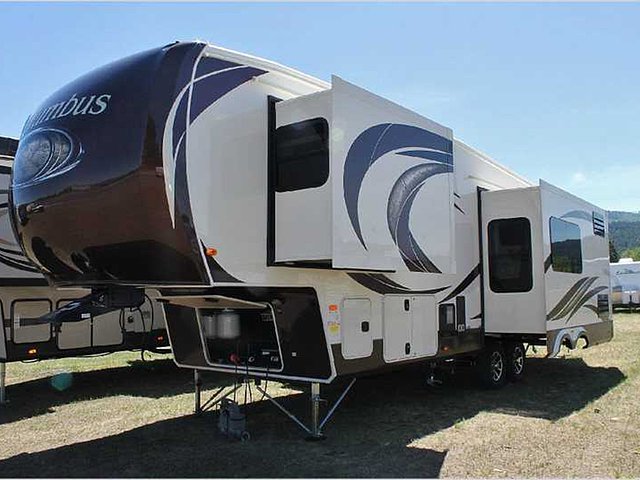 2016 Palomino Columbus Photo