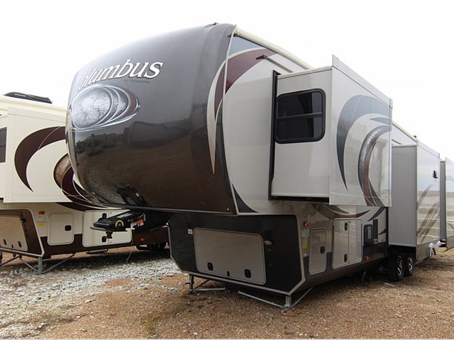 2015 Palomino Columbus Photo