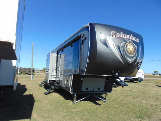 2015 Palomino Columbus Photo