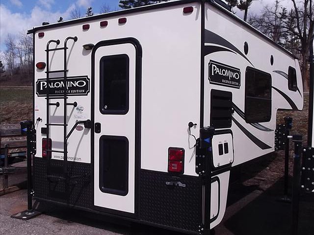 2016 Palomino Palomino Photo