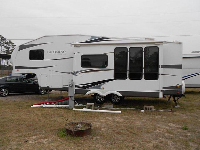 2012 Palomino Palomino Ultra-Lite Photo