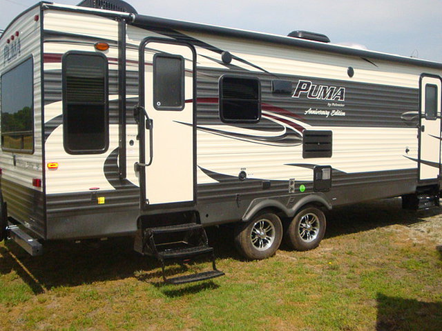2015 Palomino Puma Photo
