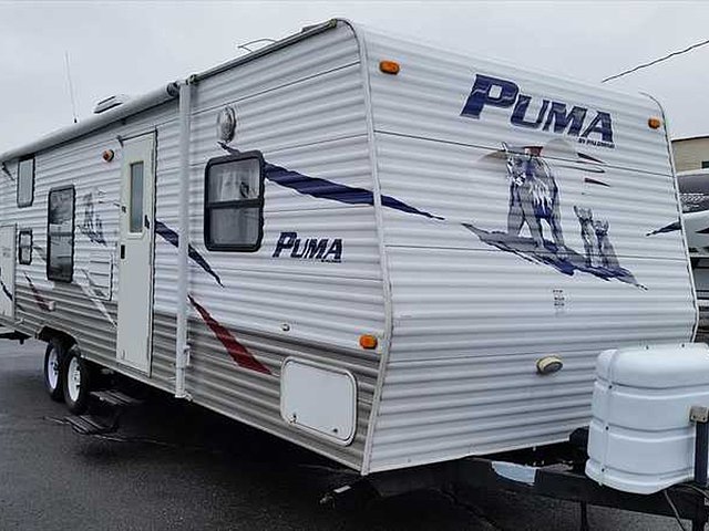 2009 Palomino Puma Photo