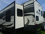 2015 Palomino Puma Photo #9