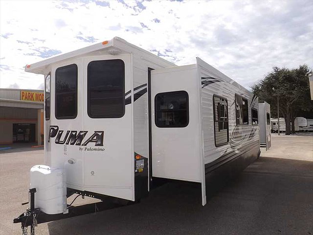 2015 Palomino Puma Photo