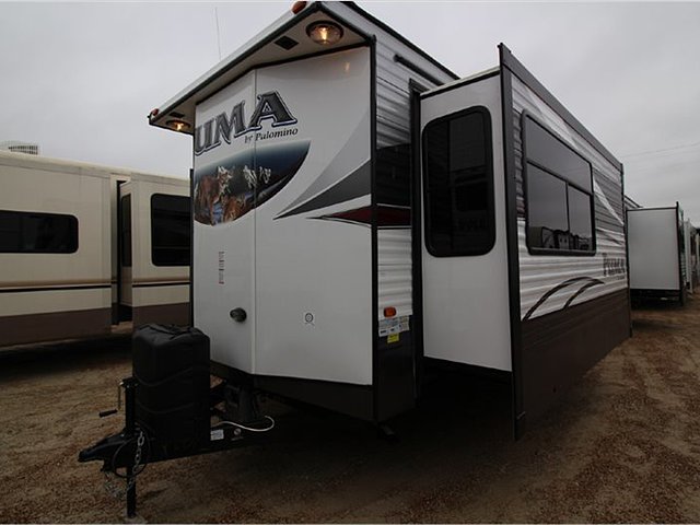 2015 Palomino Puma Photo