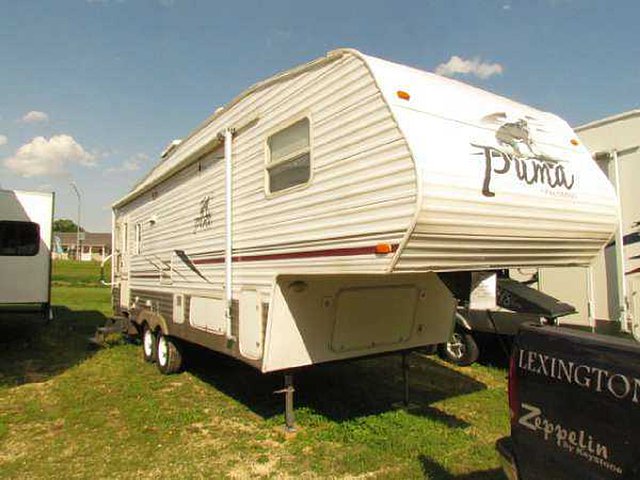2006 Palomino Puma Photo