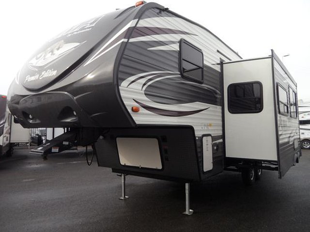 2015 Palomino Puma Photo