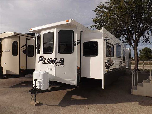 2015 Palomino Puma Photo