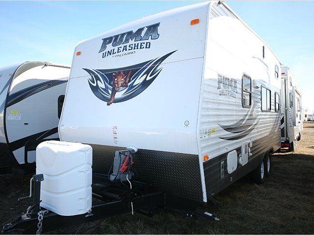 2015 Palomino Puma Unleashed Photo