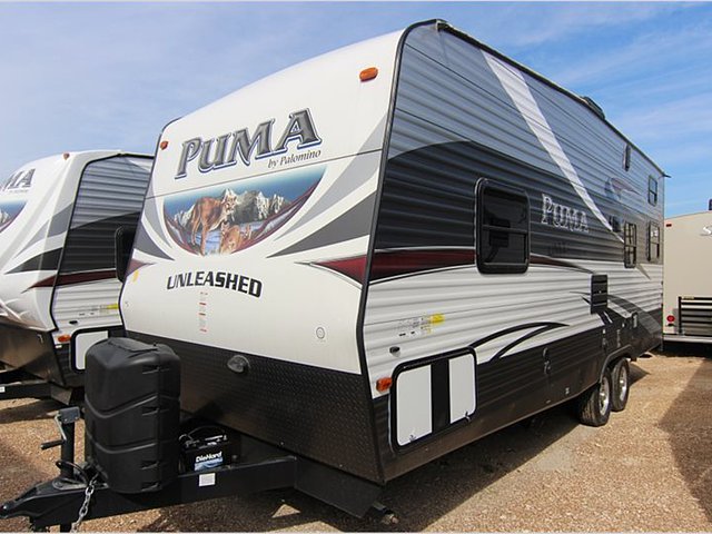 2015 Palomino Puma Unleashed Photo