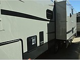 2015 Palomino Sabre Photo #13
