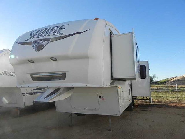2009 Palomino Sabre Photo