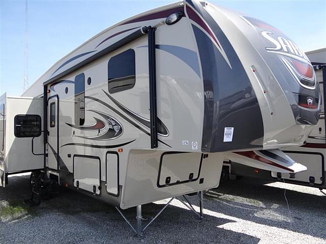 2015 Palomino Sabre Photo