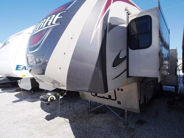 2014 Palomino Sabre Photo