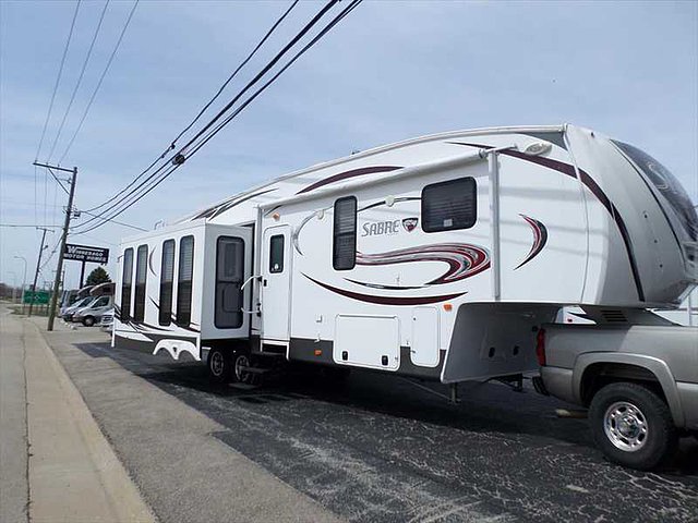 2014 Palomino Sabre Photo