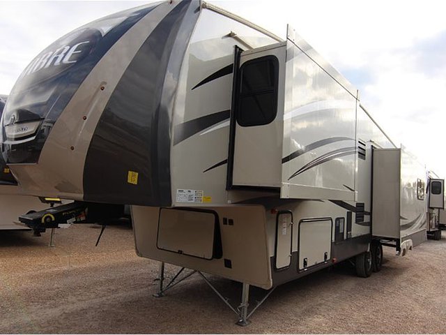 2015 Palomino Sabre Photo