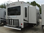 2015 Palomino Sabre Photo #12