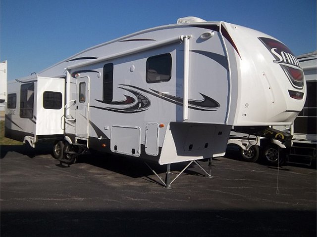 2014 Palomino Sabre Photo