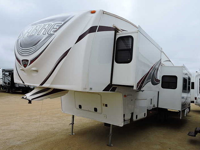 2013 Palomino Sabre Photo