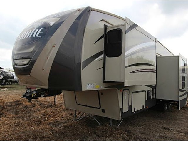 2015 Palomino Sabre Photo