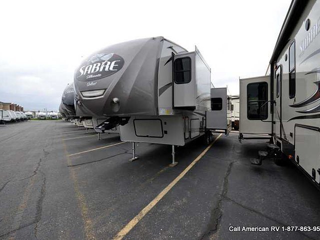 2015 Palomino Sabre Photo