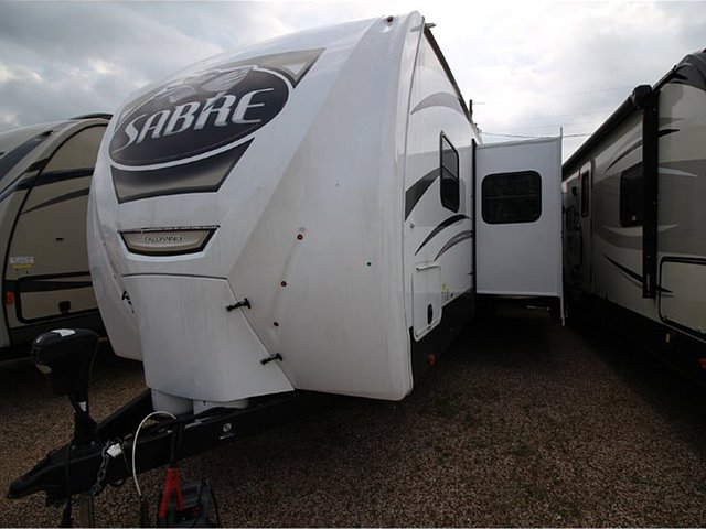 2015 Palomino Sabre Photo