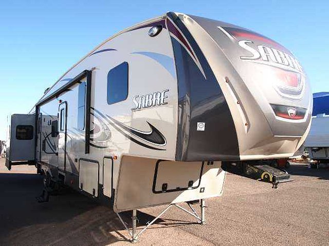 2014 Palomino Sabre Photo