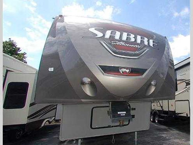 2015 Palomino Sabre Photo